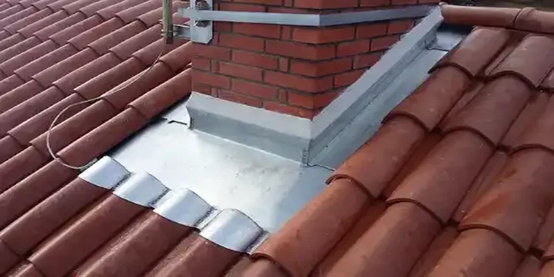 travaux de zinguerie et pose de gouttières zinc à Moutier Rozeille